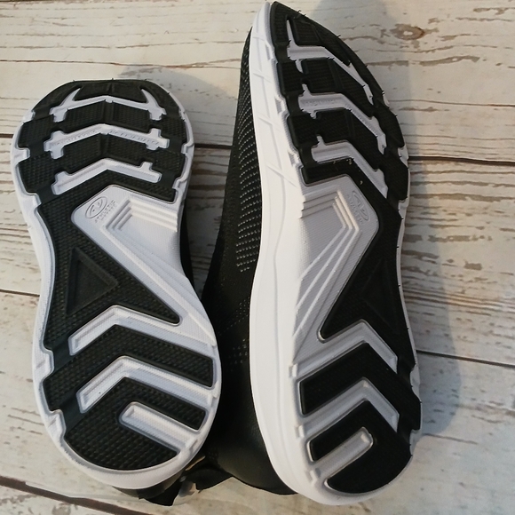 Athletic Works Men's Knit Slip-On Sneakers Black Size 10 - Picture 5 of 7